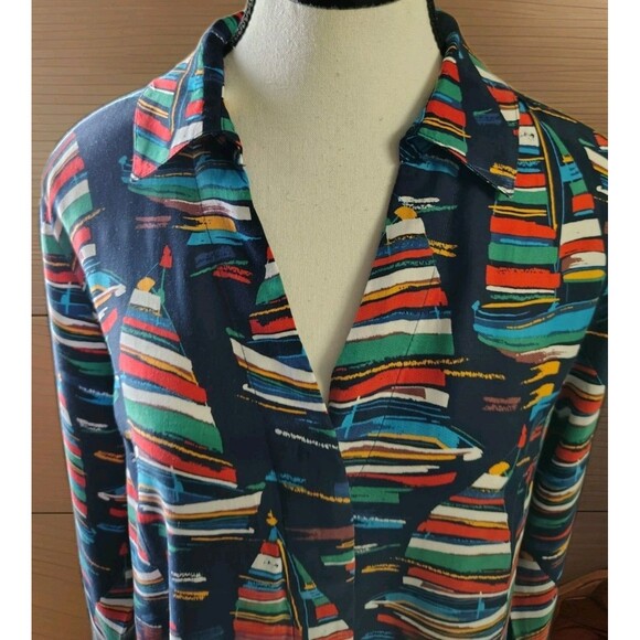 Soft Surroundings Blouse Size S Sailing Boats Design Long Sleeve Hidden Button V - Picture 3 of 11